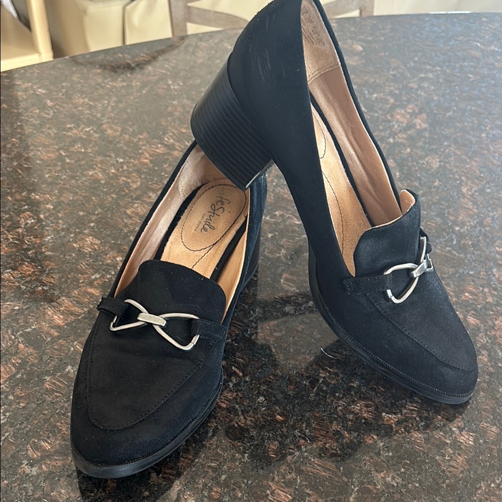 Life Stride Black and Silver Flats with Suede Finish